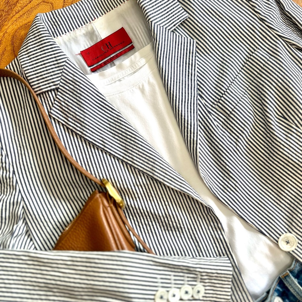 Vintage CH Carolina Herrera Seersucker Blazer – Classic Preppy Style